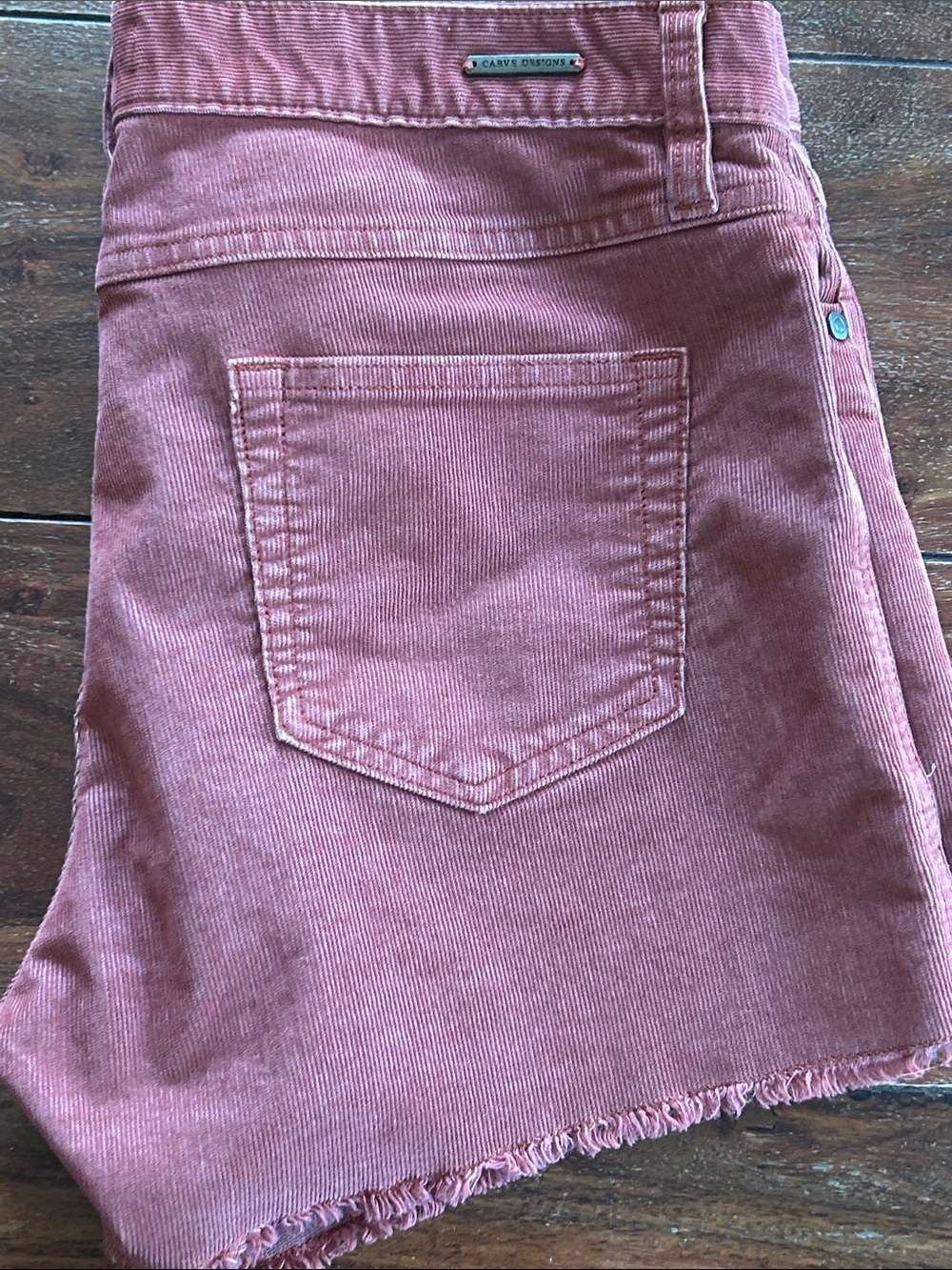 Carve Designs Women's corduroy Shorts in Penny/Rust tone 4"